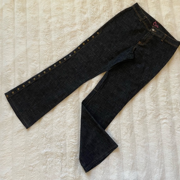 Cache Jeans. - Picture 4 of 13